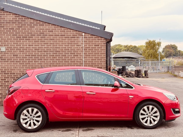 Used Vauxhall Astra 2013 for sale - 76281797: Photo 5