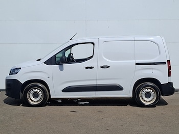 Used Citroen Berlingo 2024 for sale - 79489548: Photo
