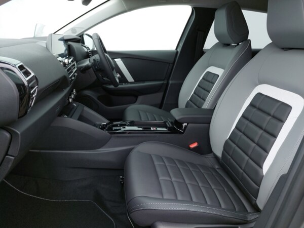 Used Citroen C4 2025 for sale - 76269109: Photo 5