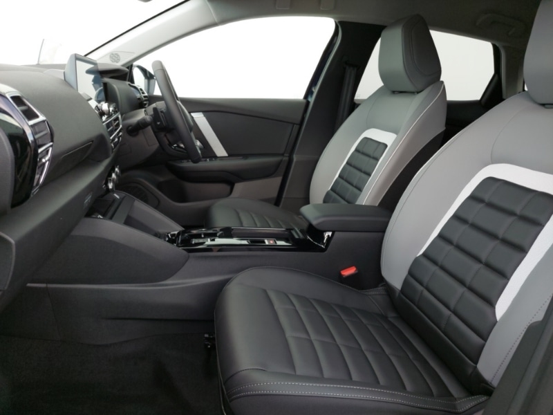 Used Citroen C4 2025 for sale - 76325854: Photo 5