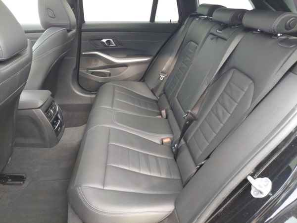 Used BMW 3 Series 2024 for sale - 76250876: Photo 6