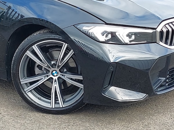Used BMW 3 Series 2024 for sale - 76250876: Photo 9