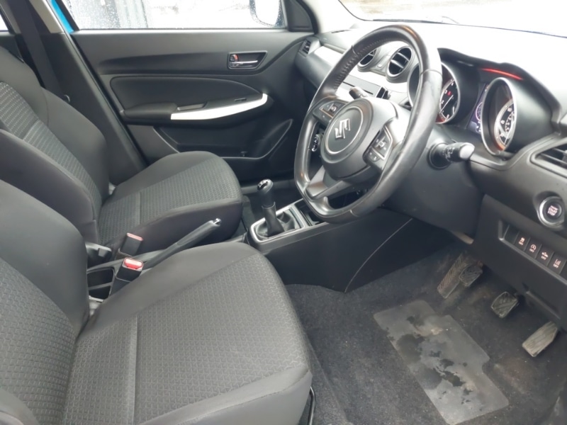 Used Suzuki Swift 2018 for sale - 77798795: Photo 12