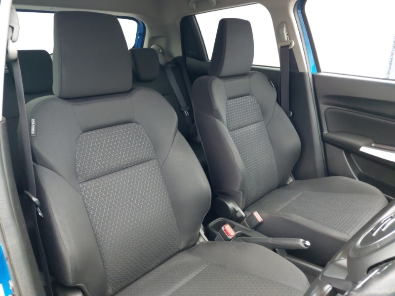 Used Suzuki Swift 2018 for sale - 77798795: Photo 13