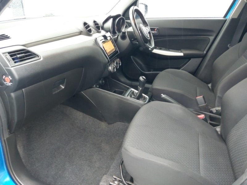 Used Suzuki Swift 2018 for sale - 77798795: Photo 5