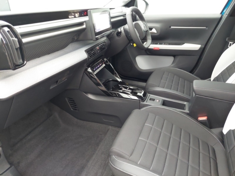 Used Citroen C3 2025 for sale - 76493237: Photo 5