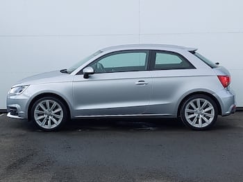Used Audi A1 2017 for sale - 79684000: Photo