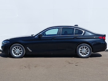 Used BMW 5 Series 2021 for sale - 75120163: Photo