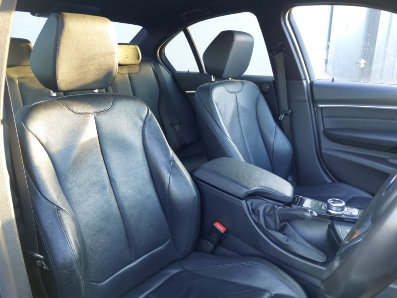 Used BMW 3 Series 2018 for sale - 77095222: Photo 13