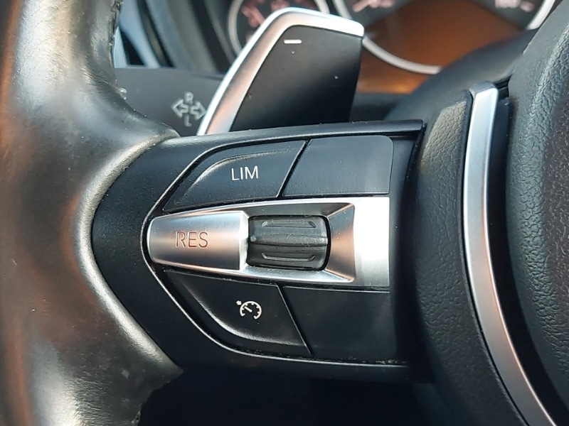 Used BMW 3 Series 2018 for sale - 77095222: Photo 15