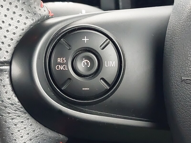 Used MINI Hatch 2019 for sale - 77338567: Photo 15