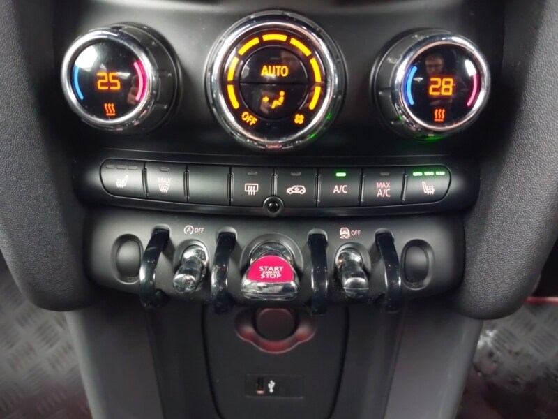 Used MINI Hatch 2019 for sale - 77338567: Photo 16