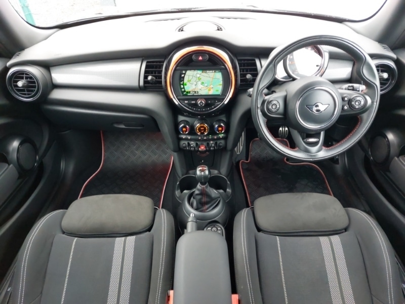 Used MINI Hatch 2019 for sale - 77338567: Photo 2