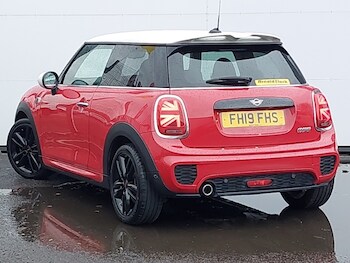 Used MINI Hatch 2019 for sale - 77338567: Photo