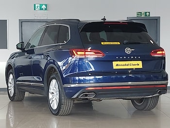 Used Volkswagen Touareg 2019 for sale - 76195277: Photo 3