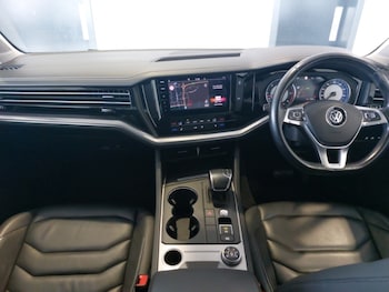 Used Volkswagen Touareg 2019 for sale - 76195277: Photo 4