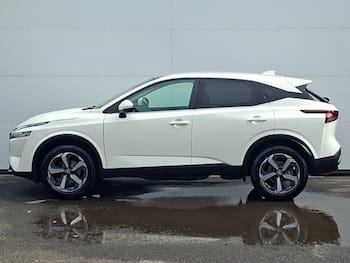 Used Nissan Qashqai 2023 for sale - 79835402: Photo