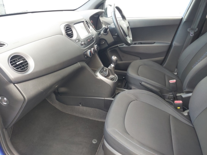 Used Hyundai i10 2018 for sale - 76393208: Photo 5