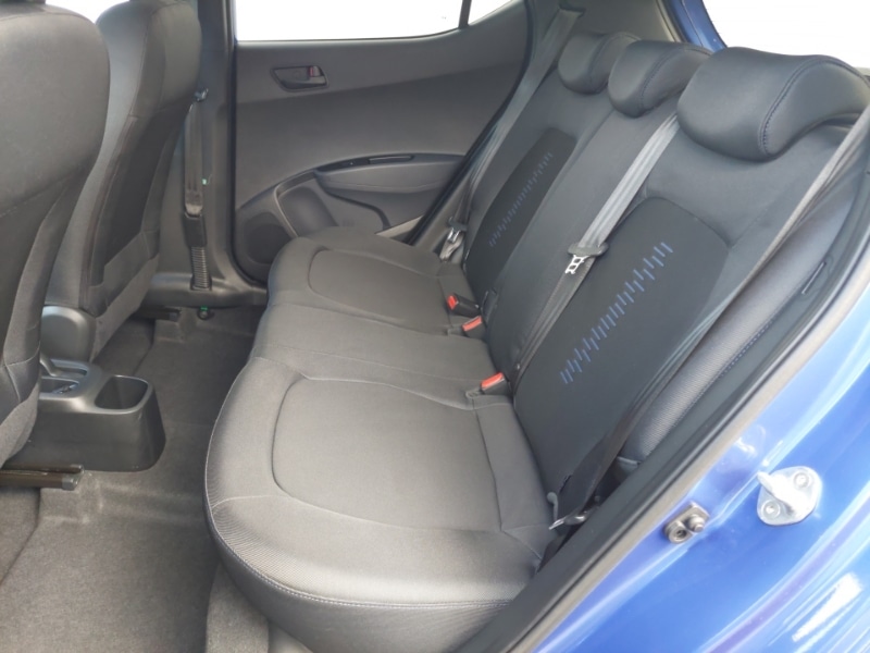 Used Hyundai i10 2018 for sale - 76393208: Photo 6