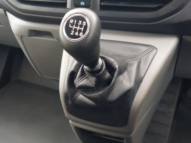 Used Ford Transit Custom 2024 for sale - 77610797: Photo 19