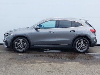 Used Mercedes-Benz GLA 2021 for sale - 76233589: Photo 4