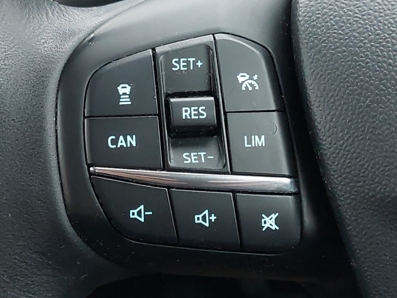 Used Ford Fiesta 2017 for sale - 76619078: Photo 15