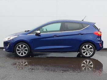 Used Ford Fiesta 2017 for sale - 76619078: Photo