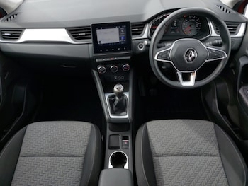 Used Renault Captur 2021 for sale - 75448117: Photo
