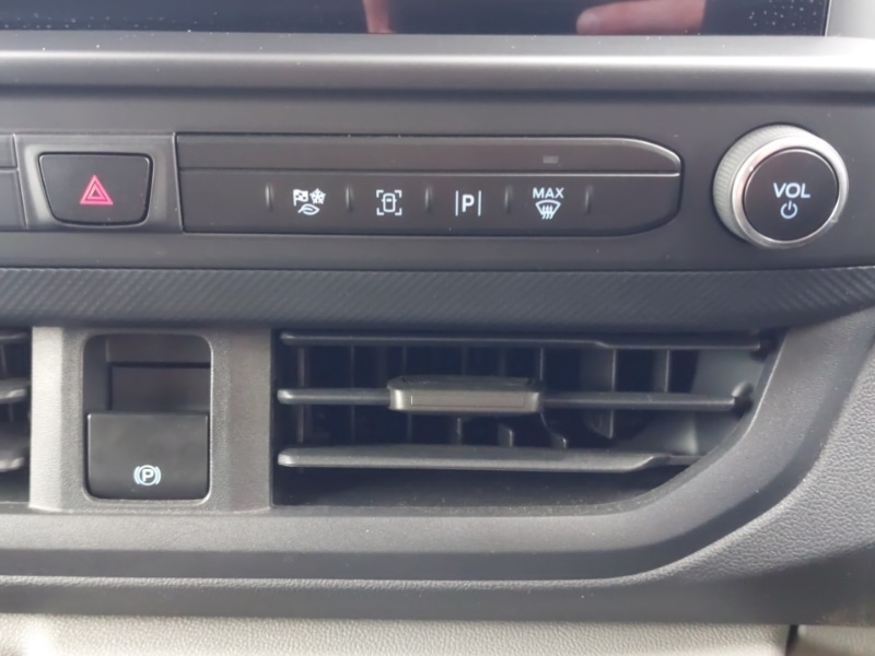 Used Ford Transit Custom 2024 for sale - 77600807: Photo 16