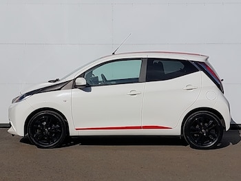 Used Toyota AYGO 2017 for sale - 78983744: Photo