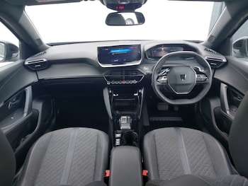 Used Peugeot 2008 2024 for sale - 79356528: Photo
