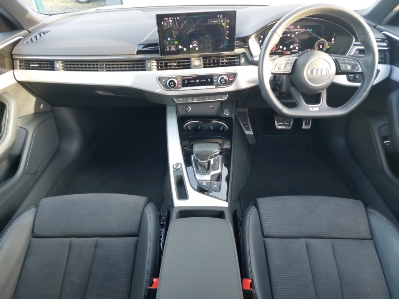 Used Audi A4 2022 for sale - 77352620: Photo 2