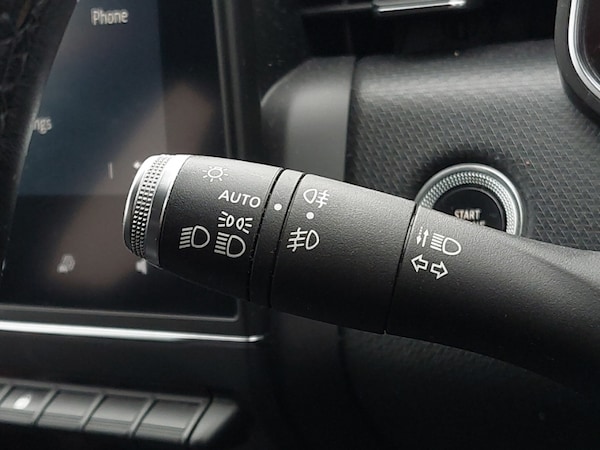 Used Renault Clio 2019 for sale - 76254483: Photo 14