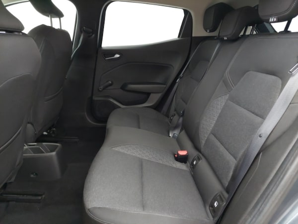 Used Renault Clio 2019 for sale - 76254483: Photo 6