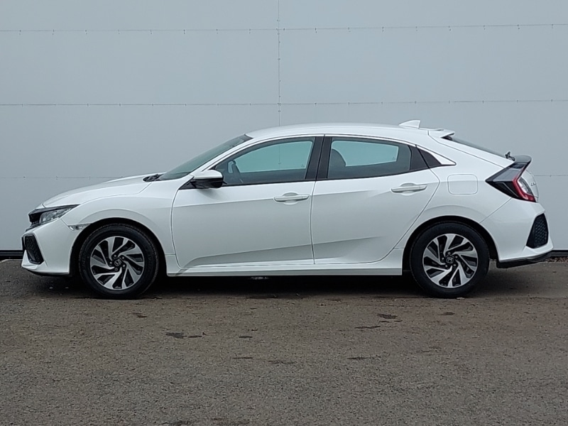 Used Honda Civic 2018 for sale - 77606081: Photo 4