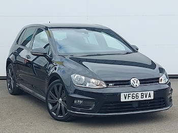 Used Volkswagen Golf 2017 for sale - 78480556: Photo