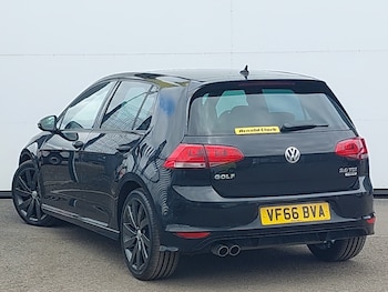 Used Volkswagen Golf 2017 for sale - 78480556: Photo