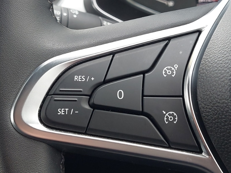 Used Renault Captur 2022 for sale - 77596532: Photo 15