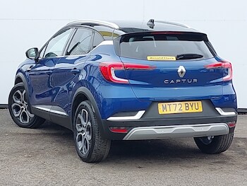 Used Renault Captur 2022 for sale - 77596532: Photo