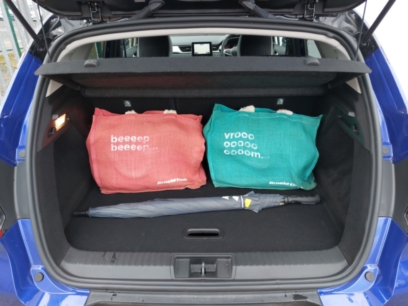 Used Renault Captur 2022 for sale - 77596532: Photo 8