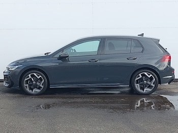 Used Volkswagen Golf 2024 for sale - 77731789: Photo