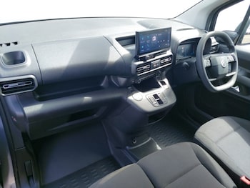 Used Citroen Berlingo 2025 for sale - 75204773: Photo