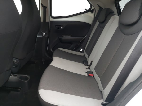 Used Toyota AYGO 2018 for sale - 76254699: Photo 6