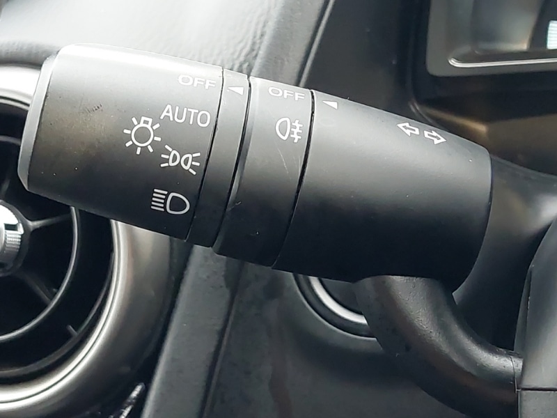 Used Mazda Mazda2 2022 for sale - 76816111: Photo 17