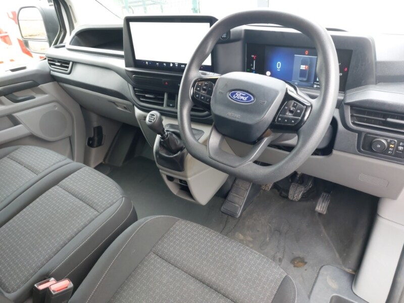 Used Ford Transit Custom 2024 for sale - 77585196: Photo 2