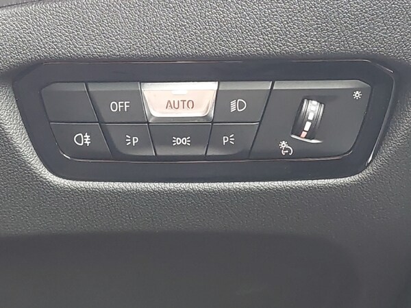 Used BMW 3 Series 2024 for sale - 75345308: Photo 17