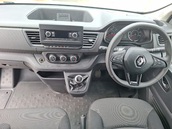Used Renault Trafic 2024 for sale - 79243500: Photo