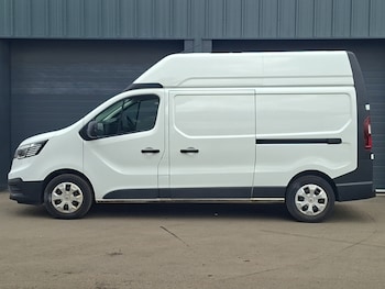 Used Renault Trafic 2024 for sale - 79243500: Photo