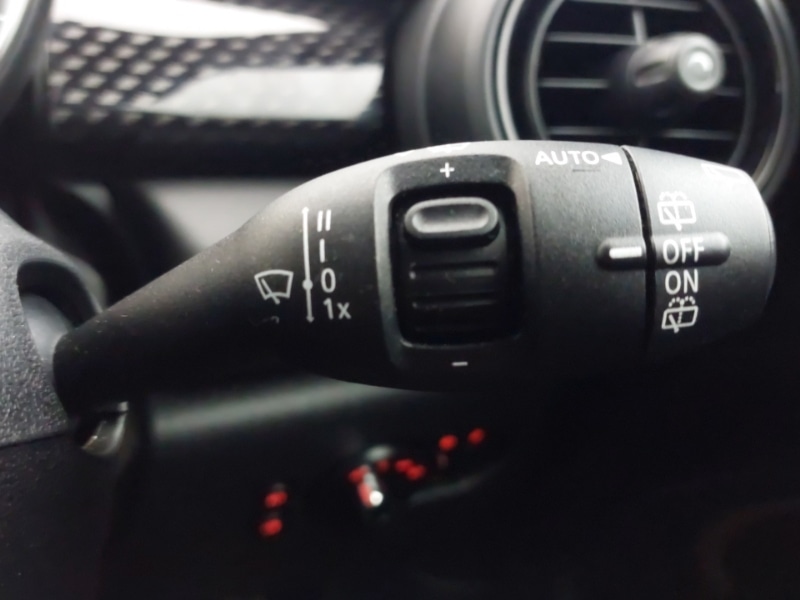 Used MINI Cooper 2020 for sale - 77329880: Photo 18