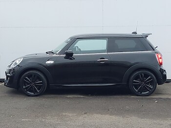 Used MINI Cooper 2020 for sale - 77329880: Photo